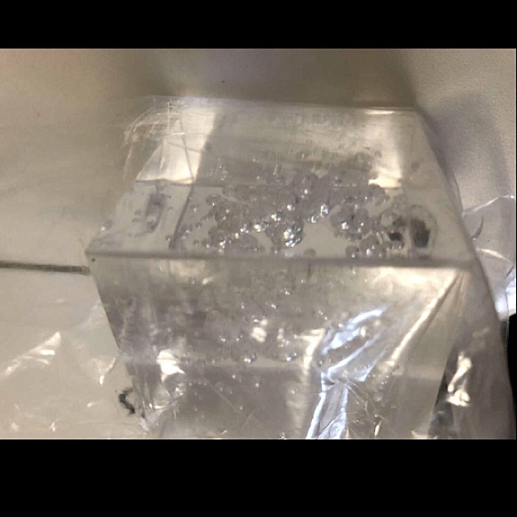 🆕 2 IKEA Blue & Clear Bubble Cube Paper Clip Photo/Note Holders - Picture 4 of 4